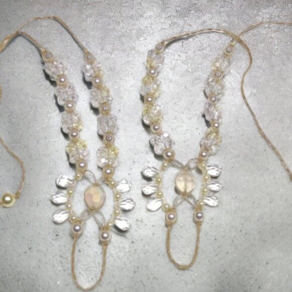 NEW Crystal & Pearl Beaded Barefoot Sandals. Handmade bridal foot jewelry. - Picture 2 of 4
